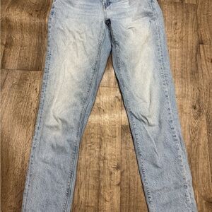 American Eagle Outfitters Light Wash Blue Denim Jeans